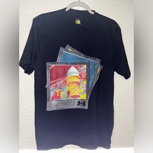Under Armor tee shirt